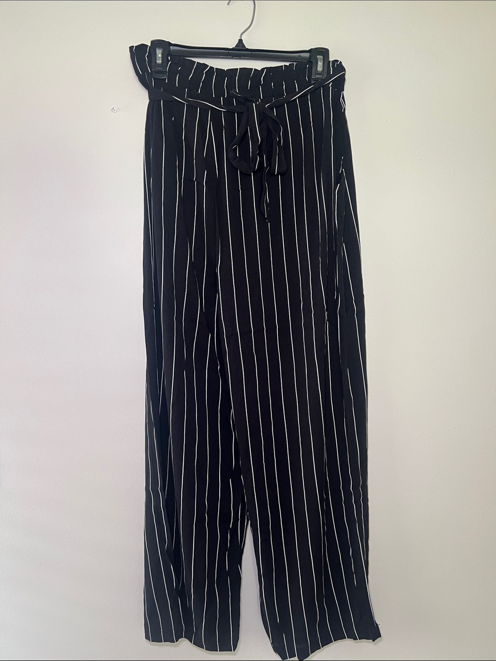 LuLaRoe Dianne Striped Black Wide-Leg Pants with Tie Waist